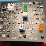 PCB GX-TXT-v3 del ProvaTelecomando IR assemblato e pronto per la caratterizzazione